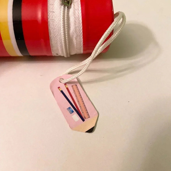 Calgary Flames NHL Logo Pencil Shaped Pencil Case - Picture 9 of 15